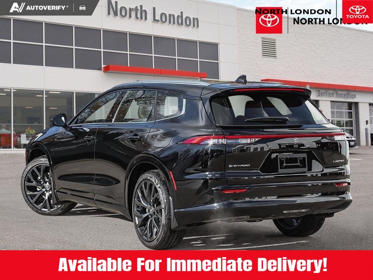 2026 Toyota Crown Signia Limited 4dr All-Wheel Drive Photo