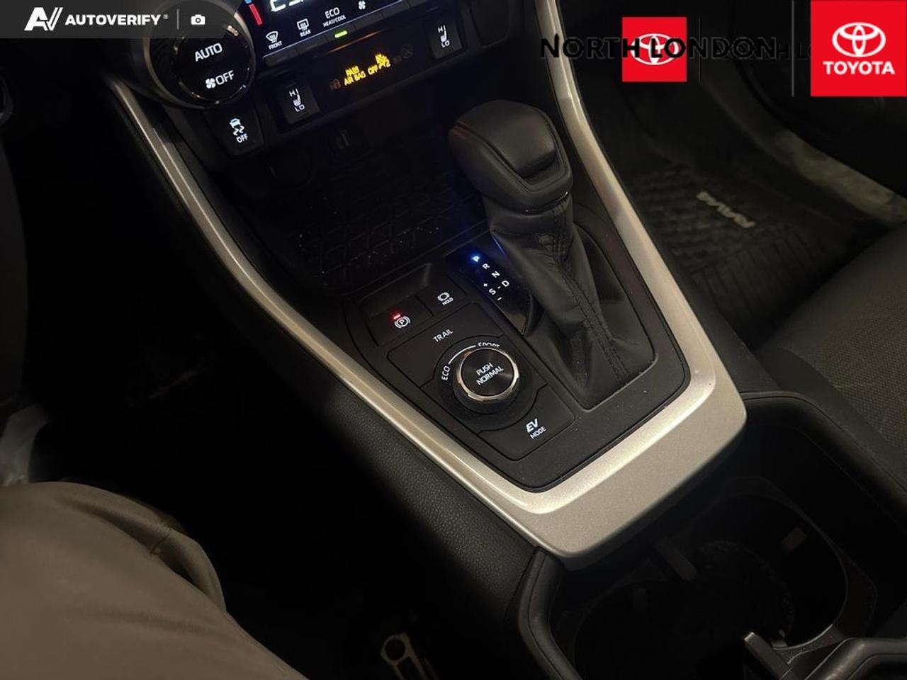 2024 Toyota RAV4 Hybrid XLE 4dr All-Wheel Drive Photo