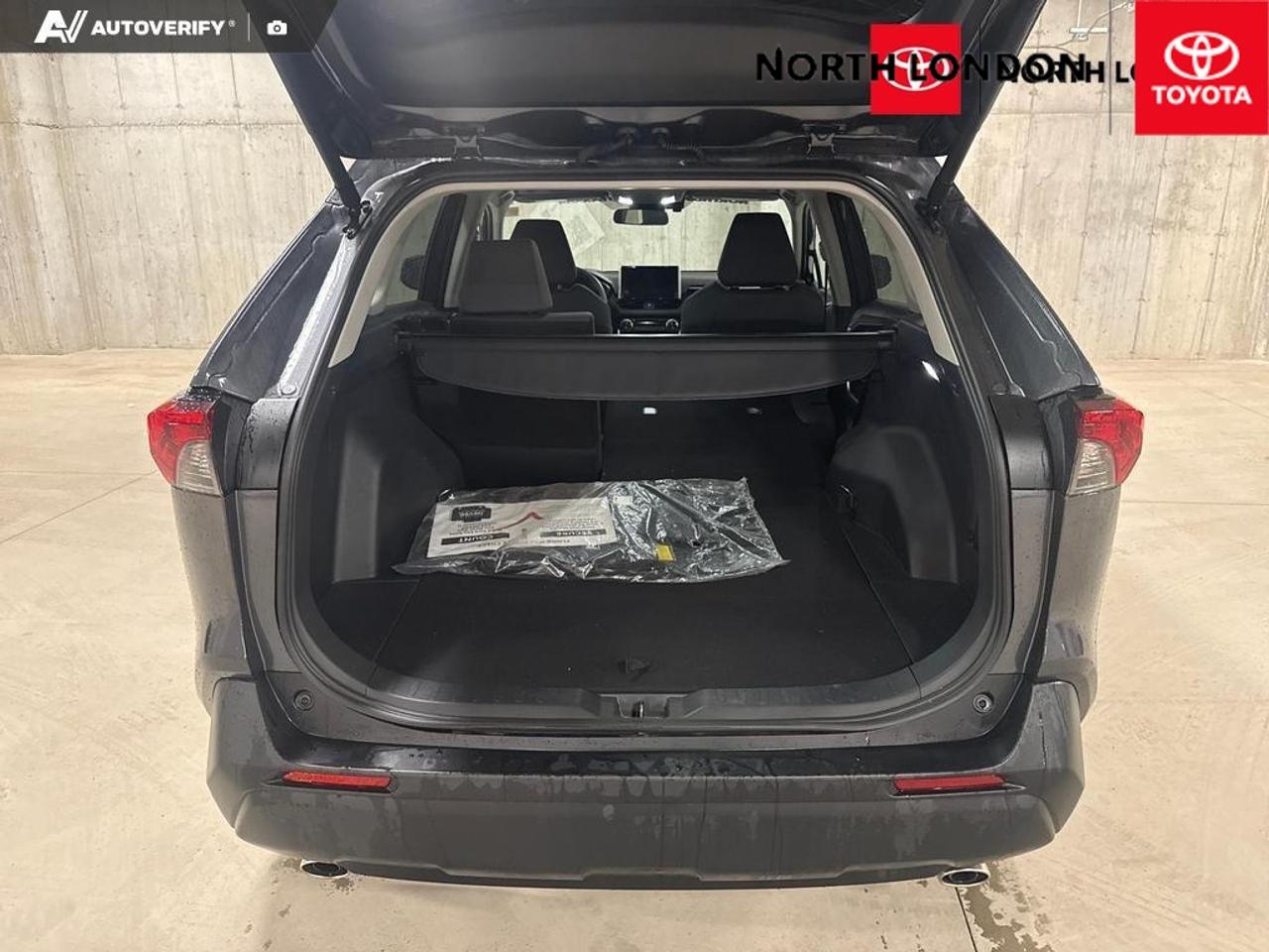 2024 Toyota RAV4 Hybrid XLE 4dr All-Wheel Drive Photo