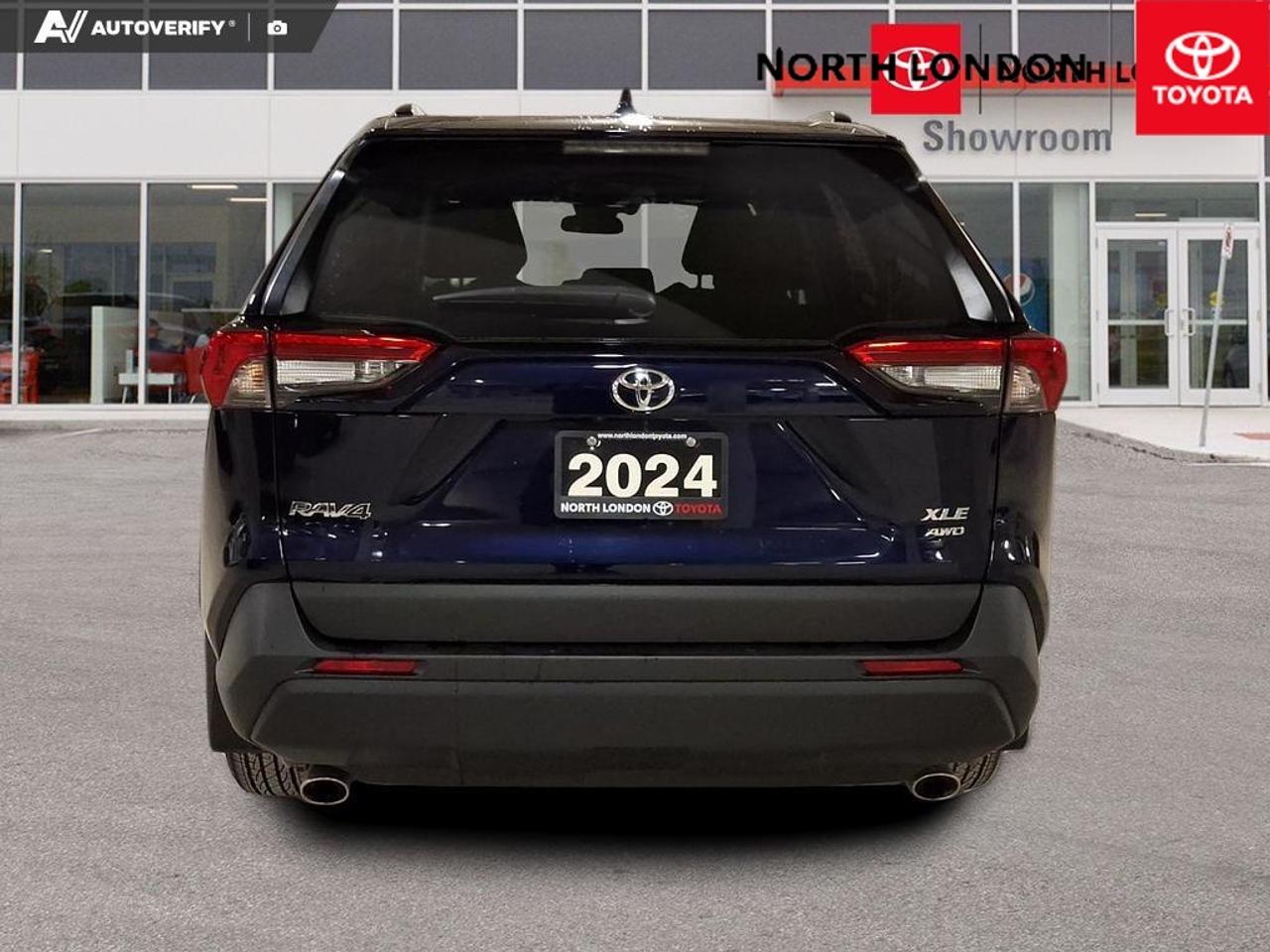 2024 Toyota RAV4 XLE 4dr All-wheel Drive Photo4