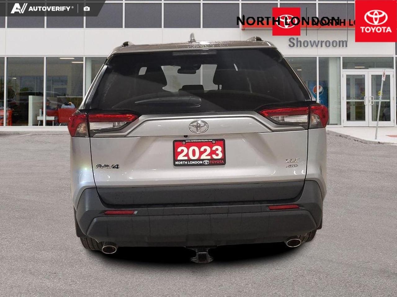2023 Toyota RAV4 XLE 4dr All-wheel Drive Photo4