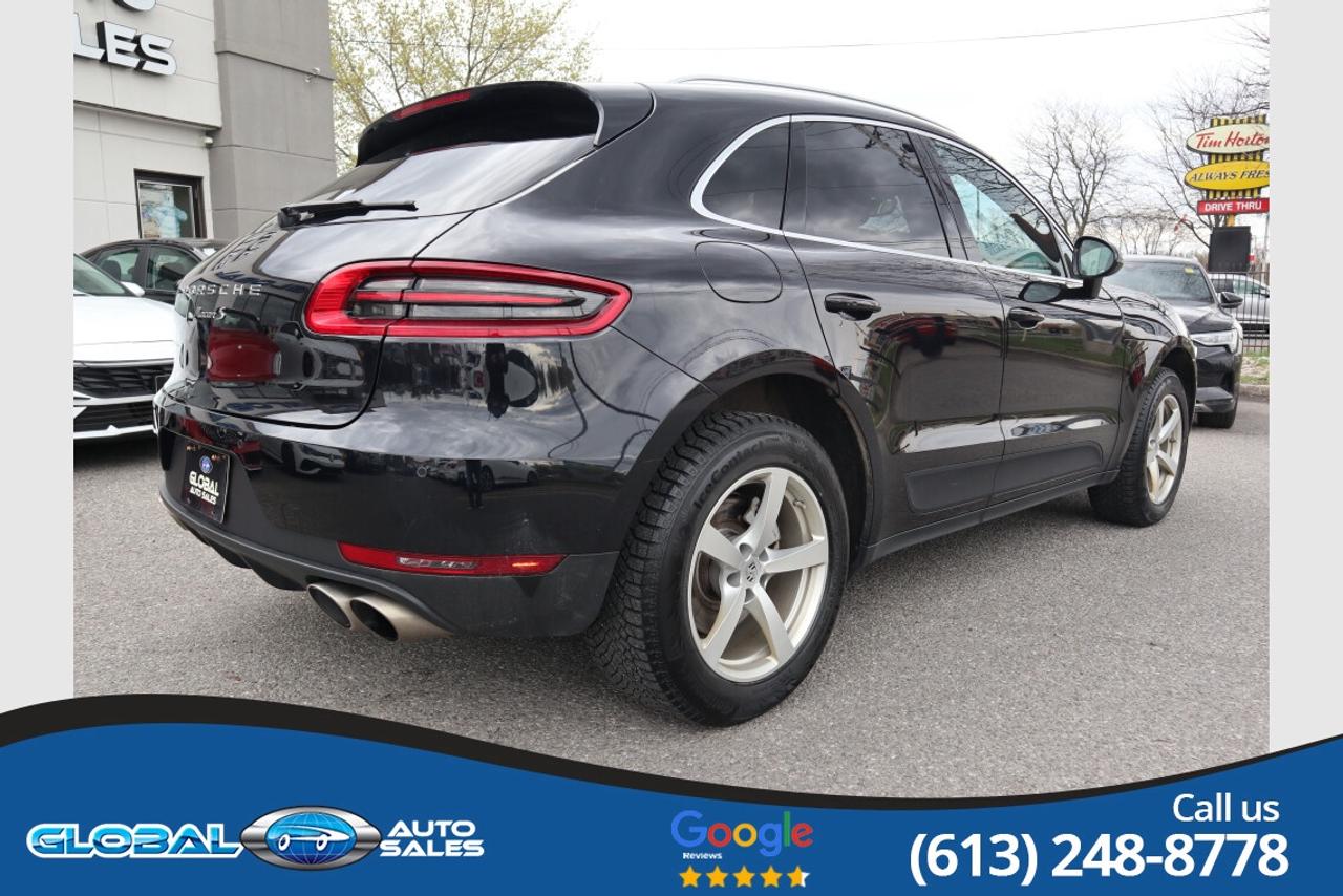 2017 Porsche Macan S Photo