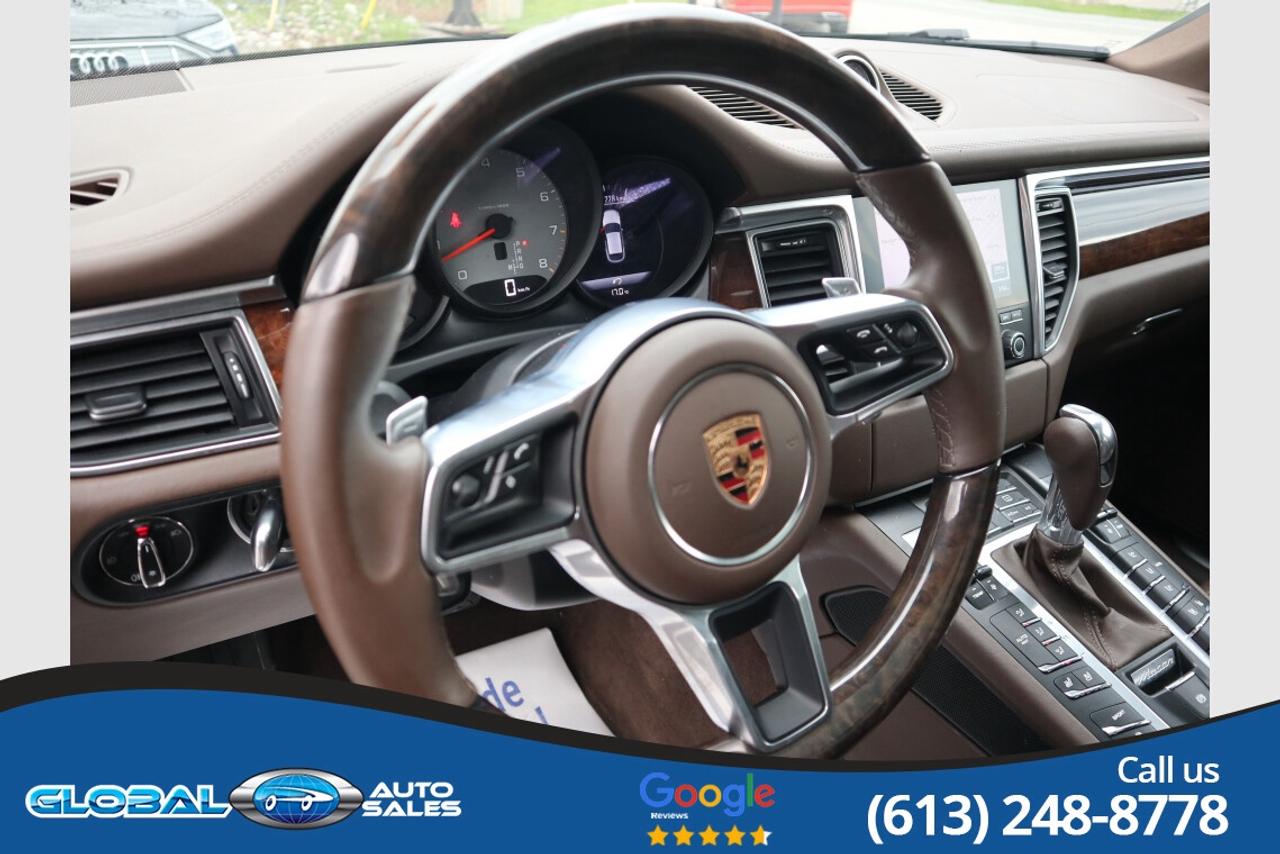 2017 Porsche Macan S Photo