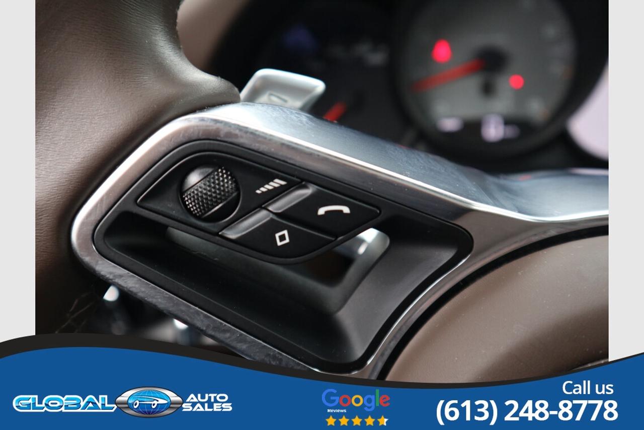 2017 Porsche Macan S Photo