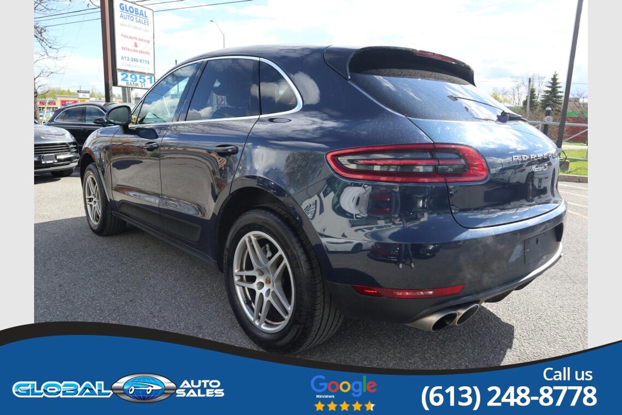 2015 Porsche Macan S Photo3