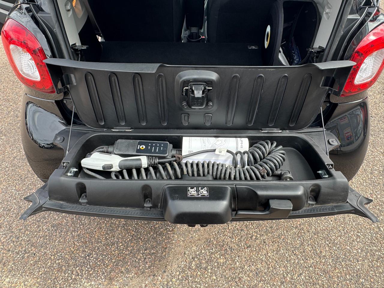 2018 Smart fortwo electric drive passion 2dr Coupe Photo