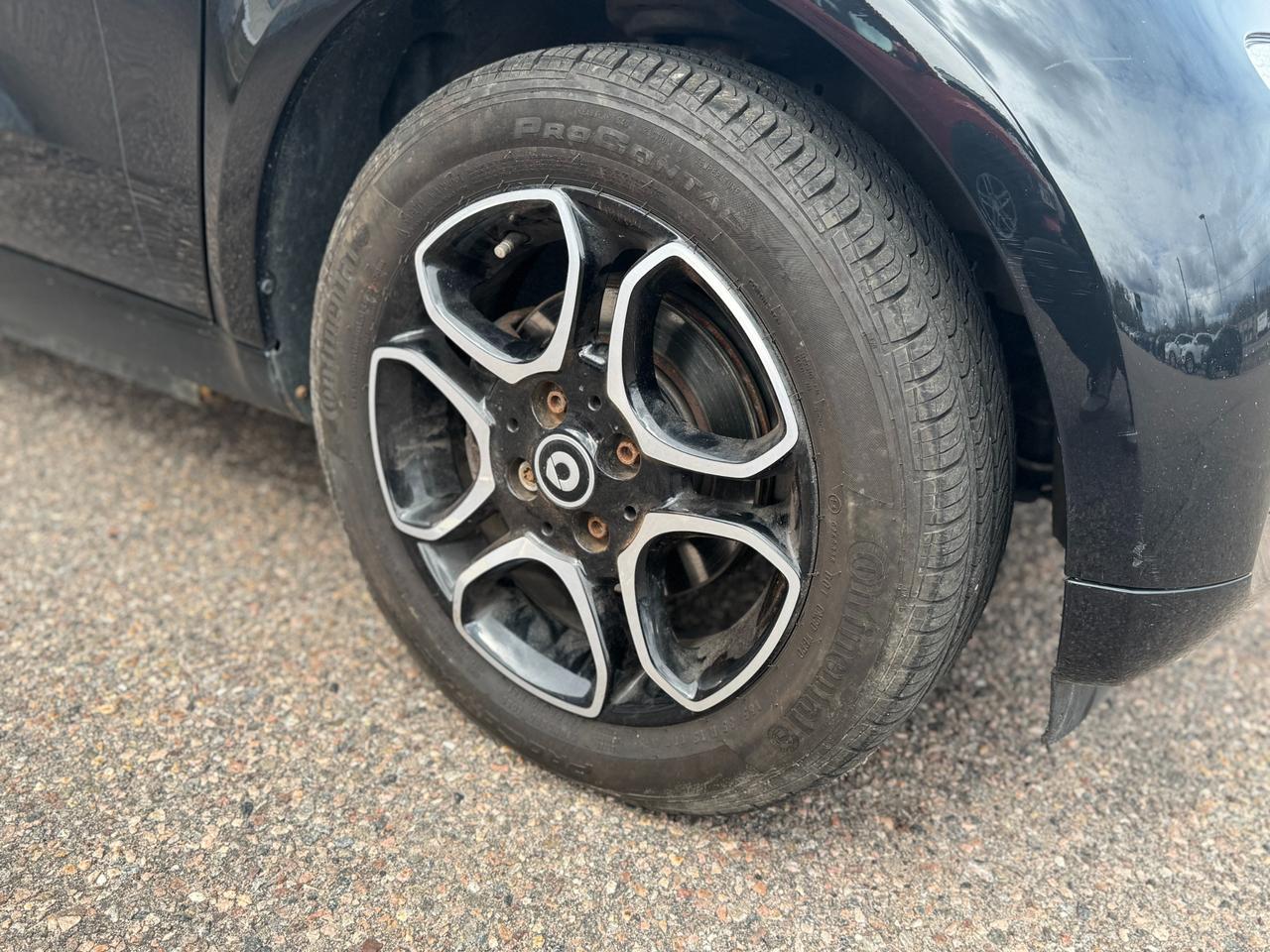 2018 Smart fortwo electric drive passion 2dr Coupe Photo