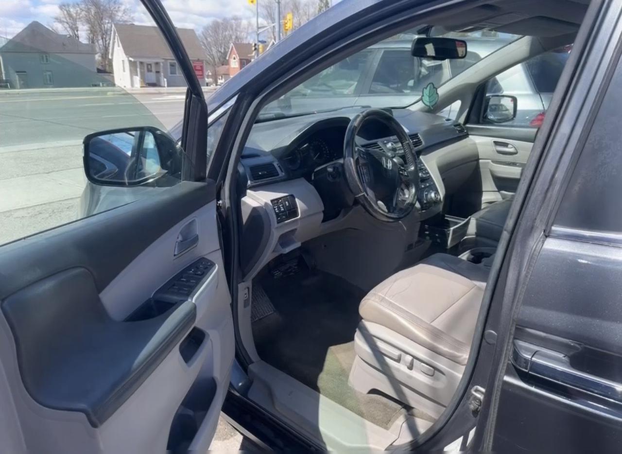2013 Honda Odyssey EX L Photo