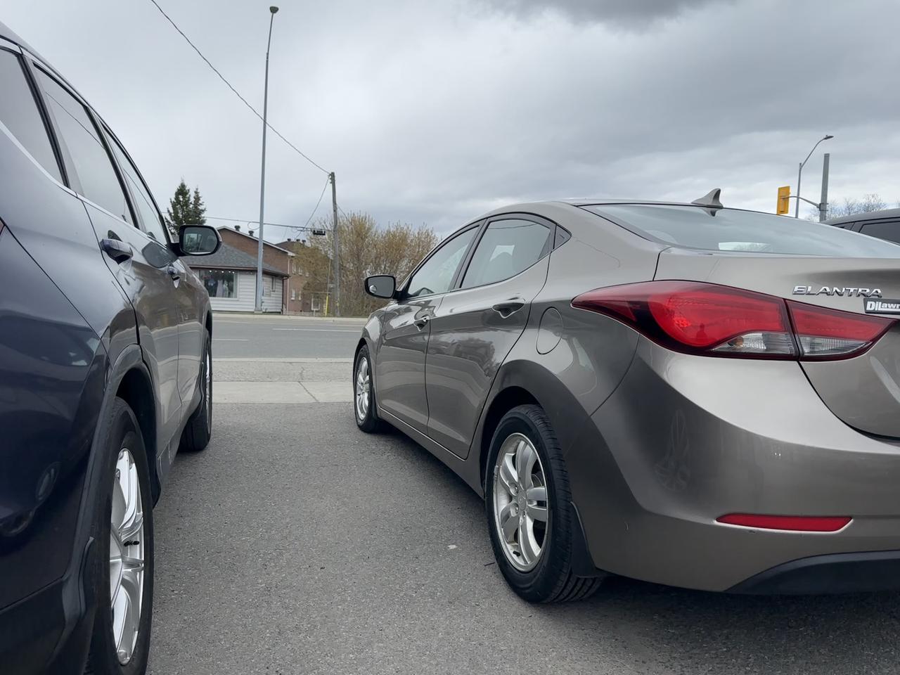 2014 Hyundai Elantra Limited Photo