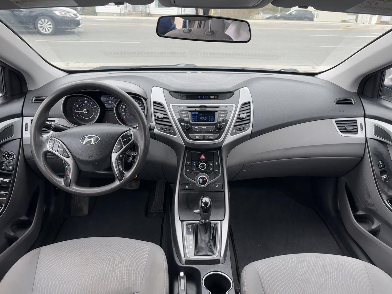 2014 Hyundai Elantra Limited Photo