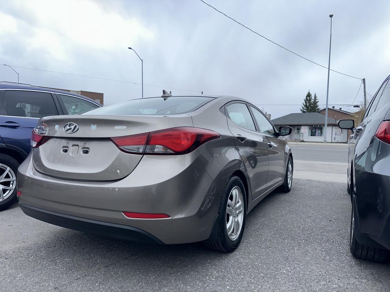 2014 Hyundai Elantra Limited Photo