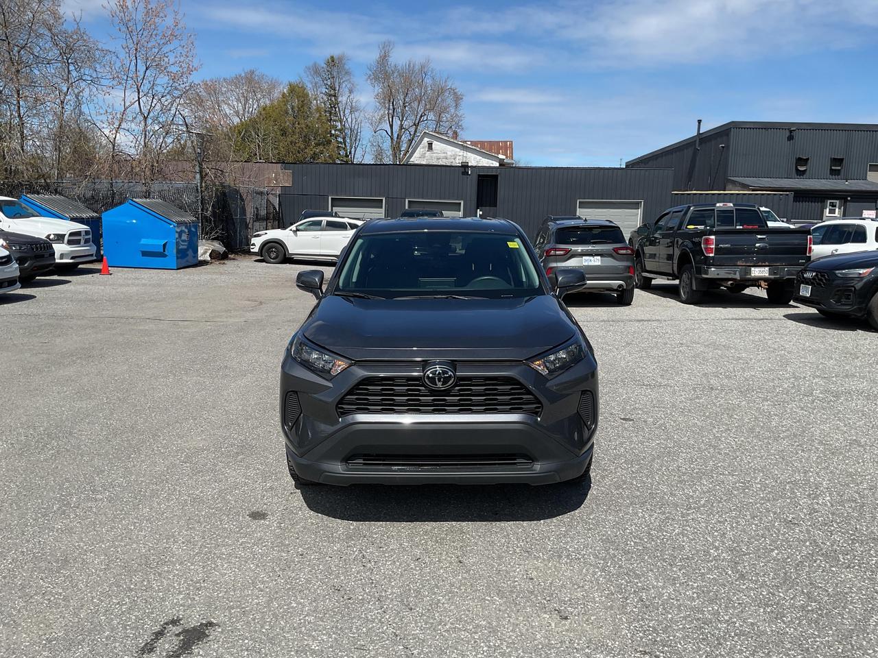 2025 Toyota RAV4 LE 4dr All-wheel Drive Photo