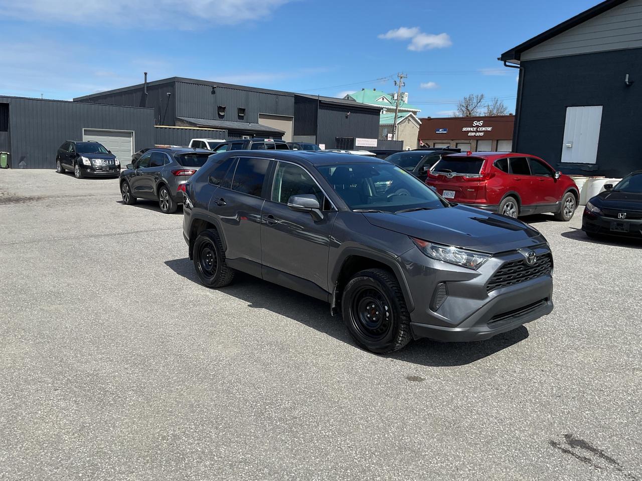 2025 Toyota RAV4 LE 4dr All-wheel Drive Photo