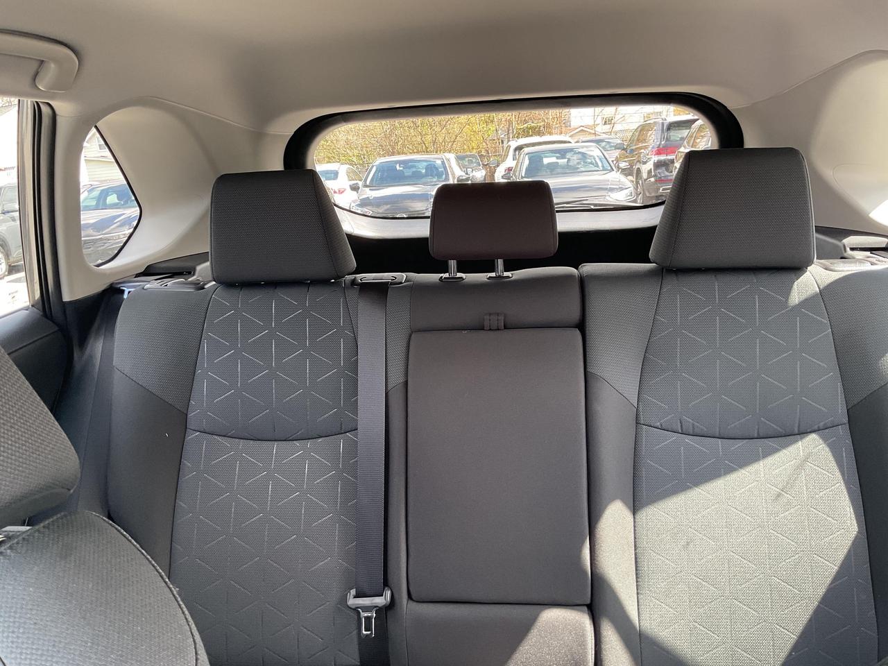 2025 Toyota RAV4 LE 4dr All-wheel Drive Photo