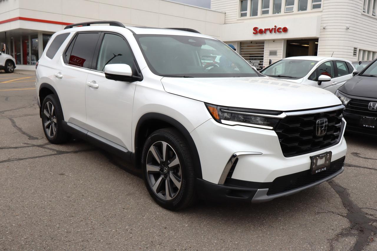 2024 Honda Pilot Touring 4dr All-Wheel Drive Photo