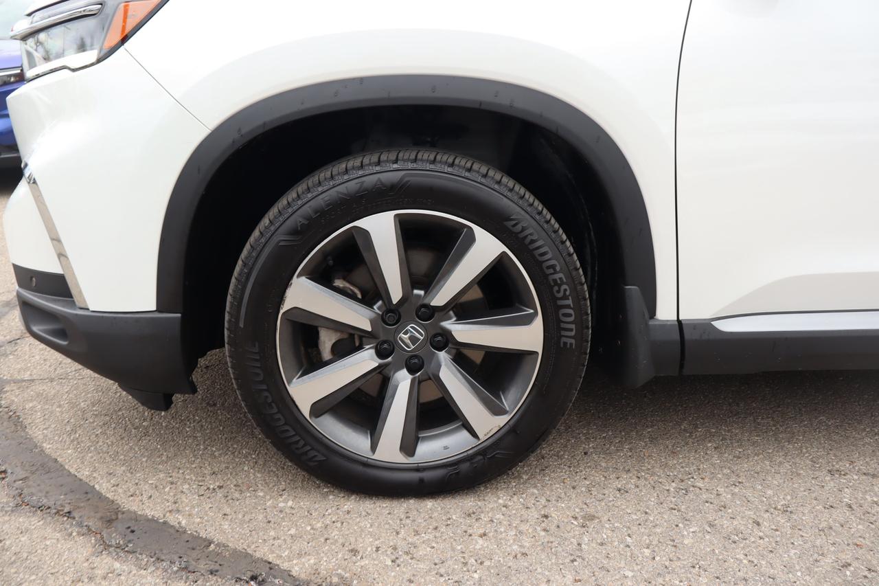 2024 Honda Pilot Touring 4dr All-Wheel Drive Photo