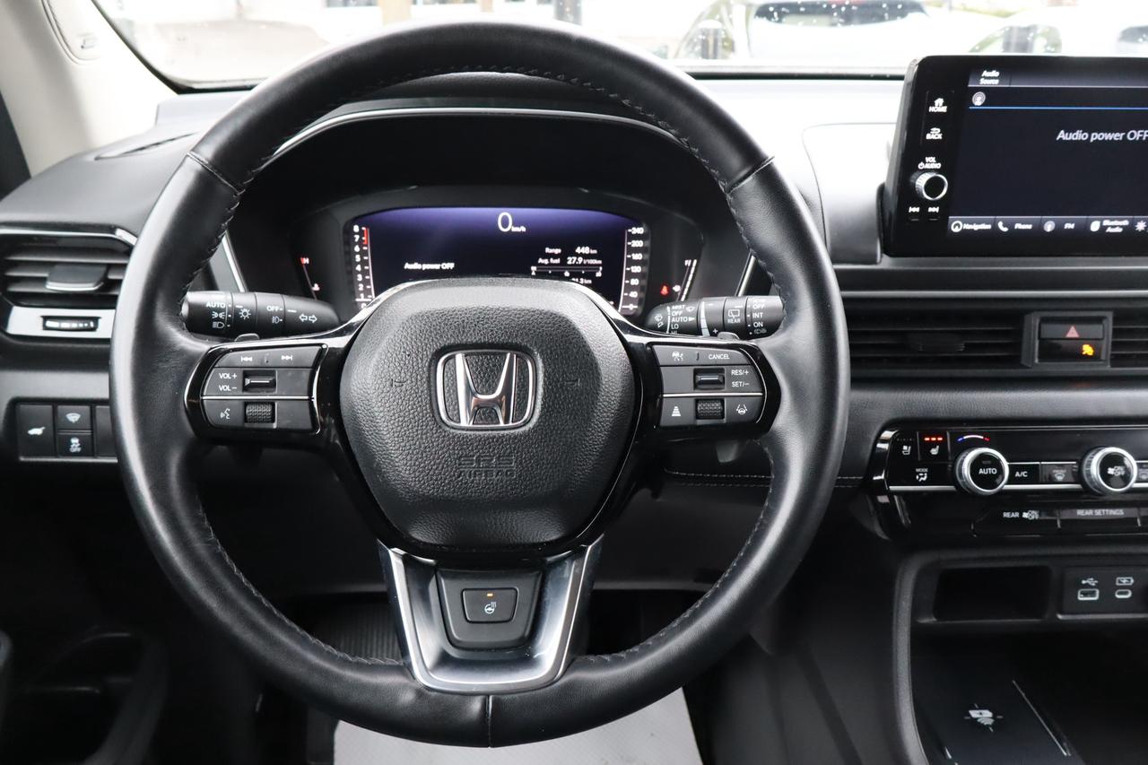 2024 Honda Pilot Touring 4dr All-Wheel Drive Photo