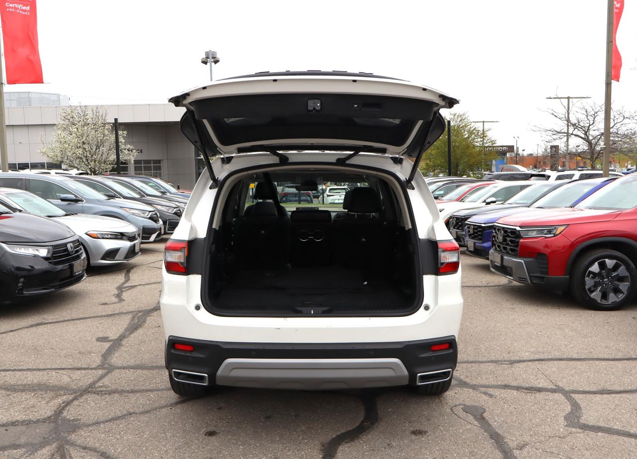 2024 Honda Pilot Touring 4dr All-Wheel Drive Photo