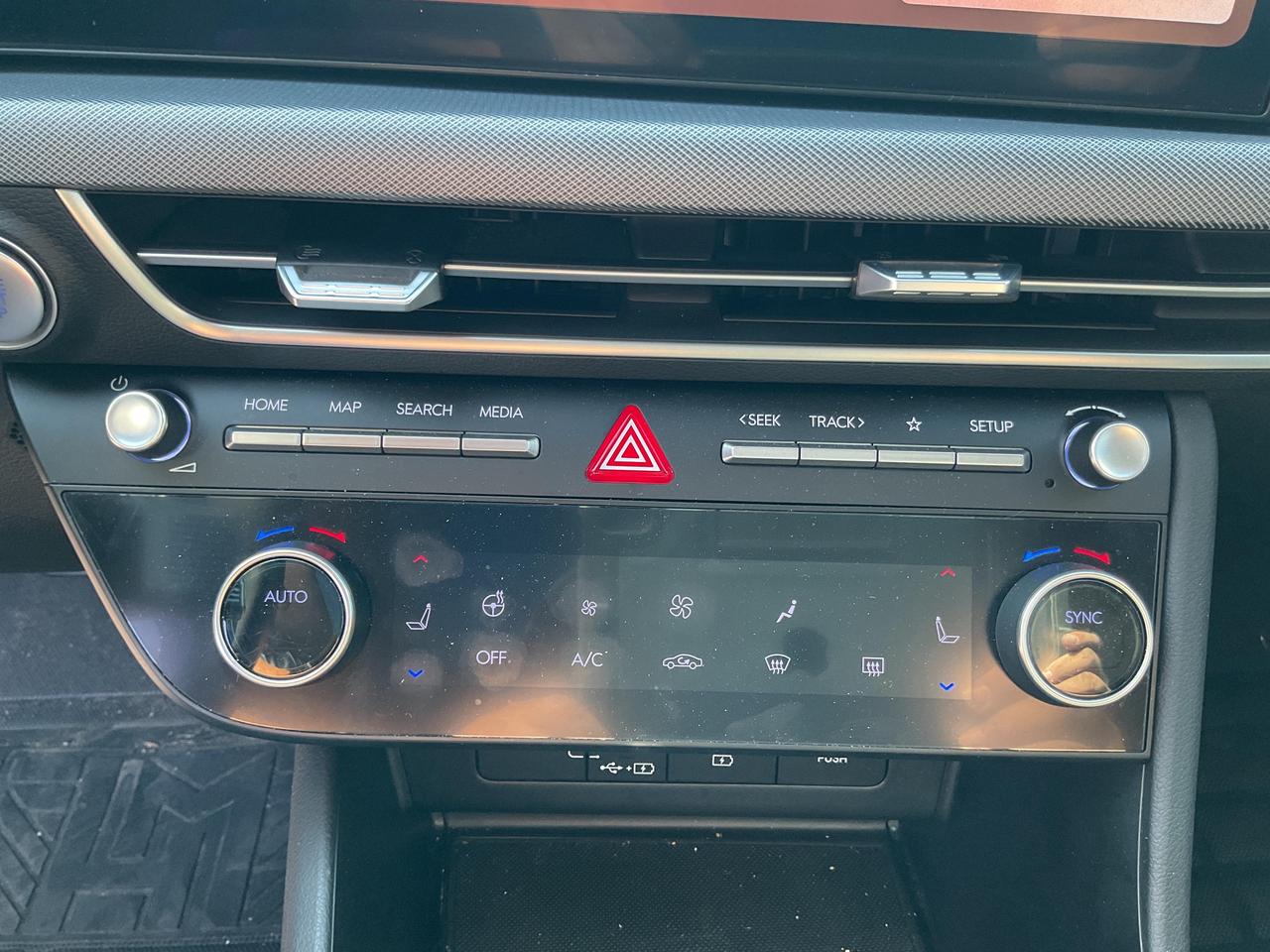 2024 Hyundai Sonata  Photo
