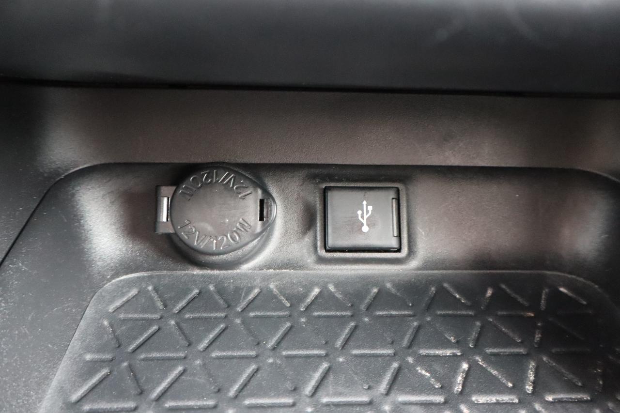 2021 Toyota RAV4 XLE 4dr All-wheel Drive Photo