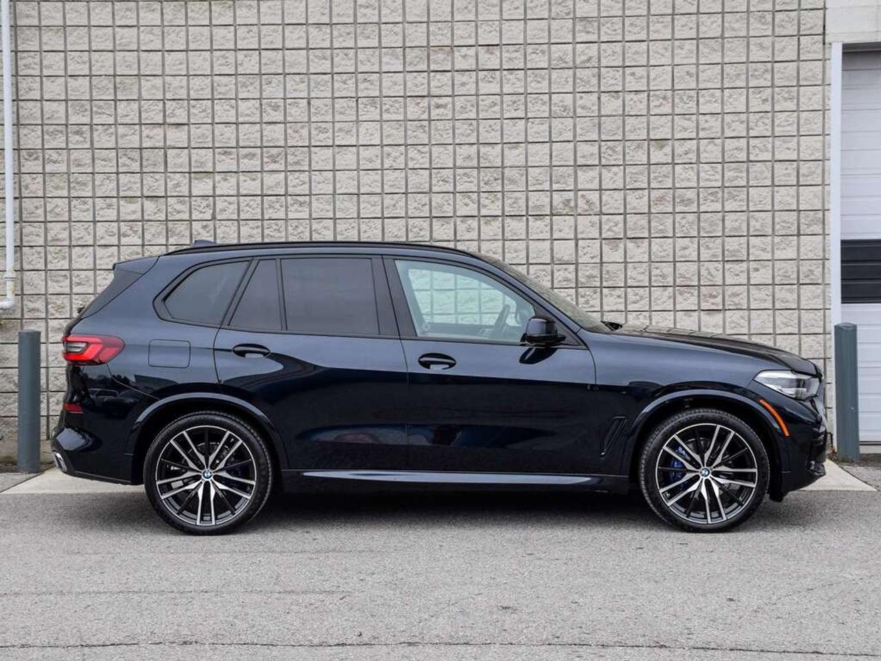 2022 BMW X5 xDrive40i 4dr All-Wheel Drive Sports Activity Vehicle Photo2