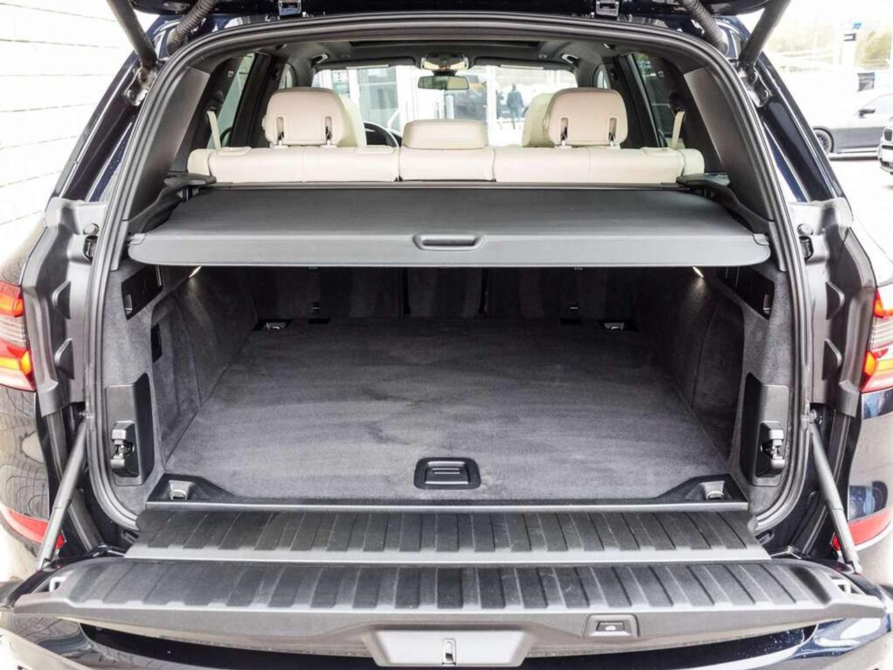 2022 BMW X5 xDrive40i 4dr All-Wheel Drive Sports Activity Vehicle Photo