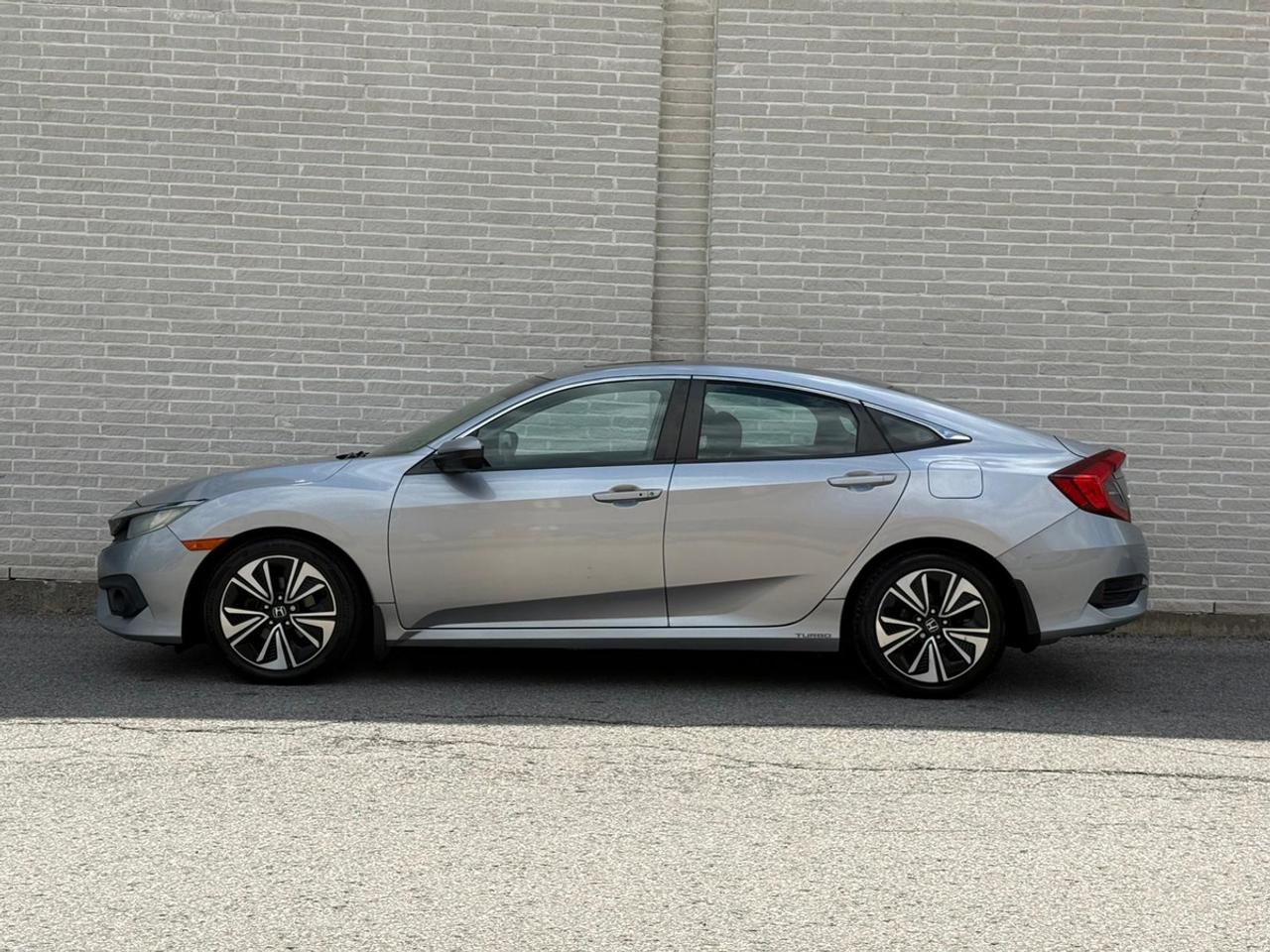 2017 Honda Civic EX Photo