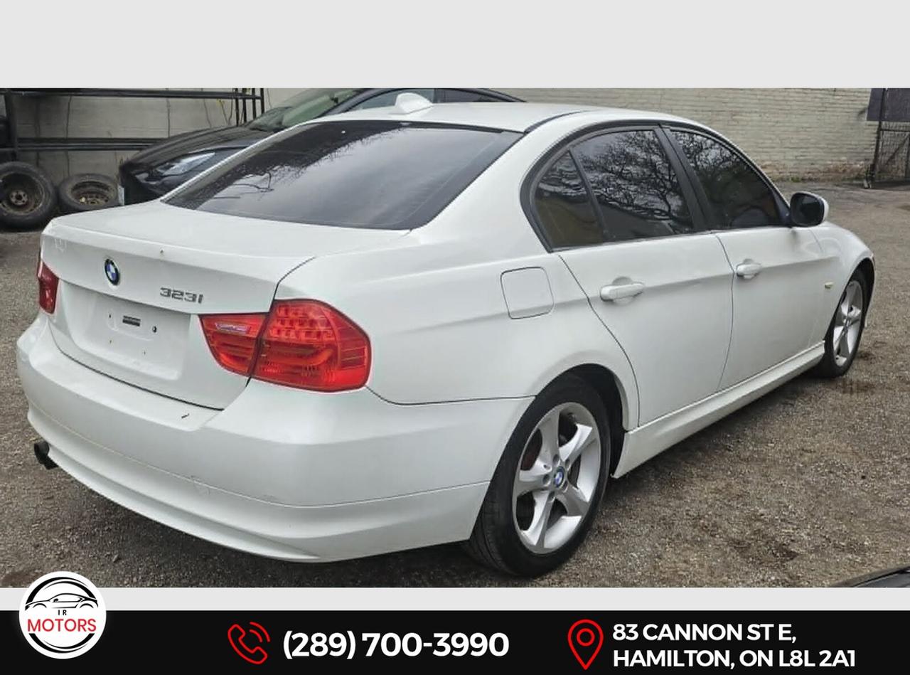 2011 BMW 323i *Certified* *3 Year Warranty*  Photo2