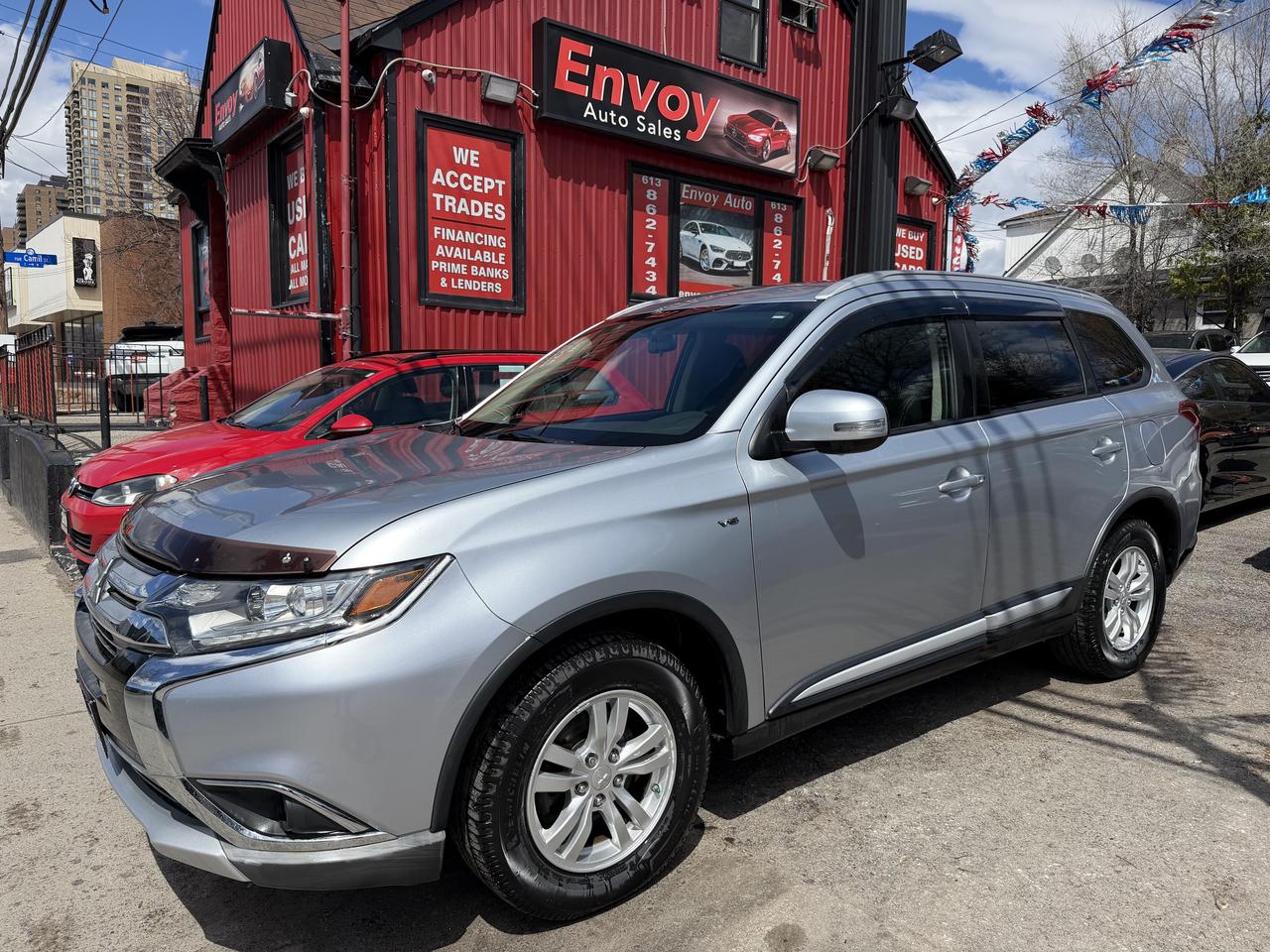 2016 Mitsubishi Outlander SE V6 7-PASSENGER Photo