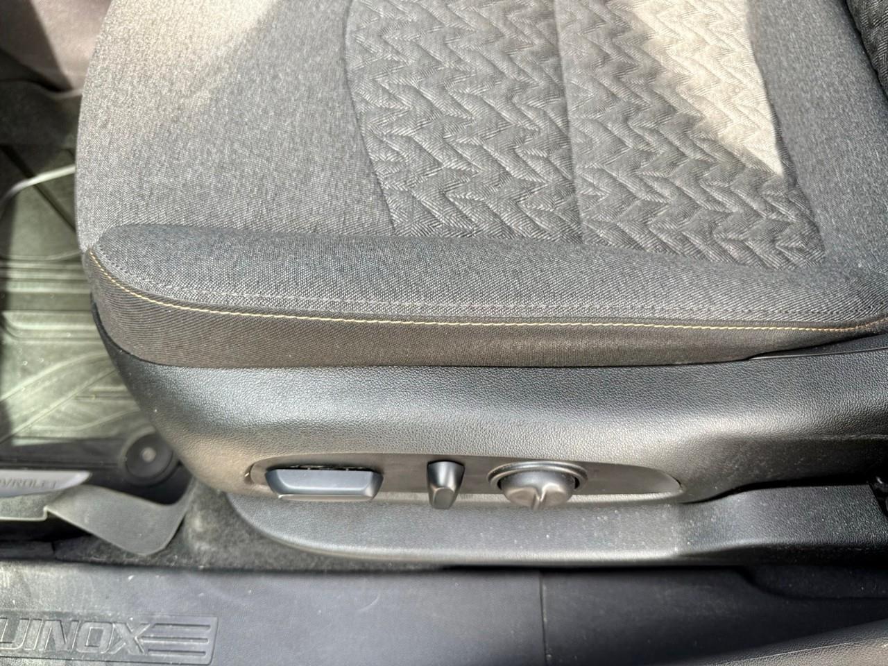 2024 Chevrolet Equinox LT 4dr All-Wheel Drive Photo