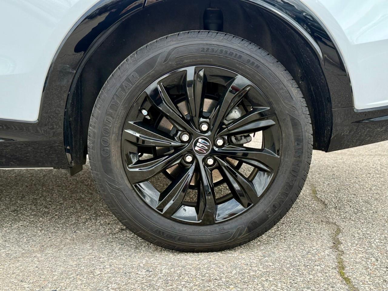 2024 Buick Envista Sport Touring 4dr Front-Wheel Drive Photo
