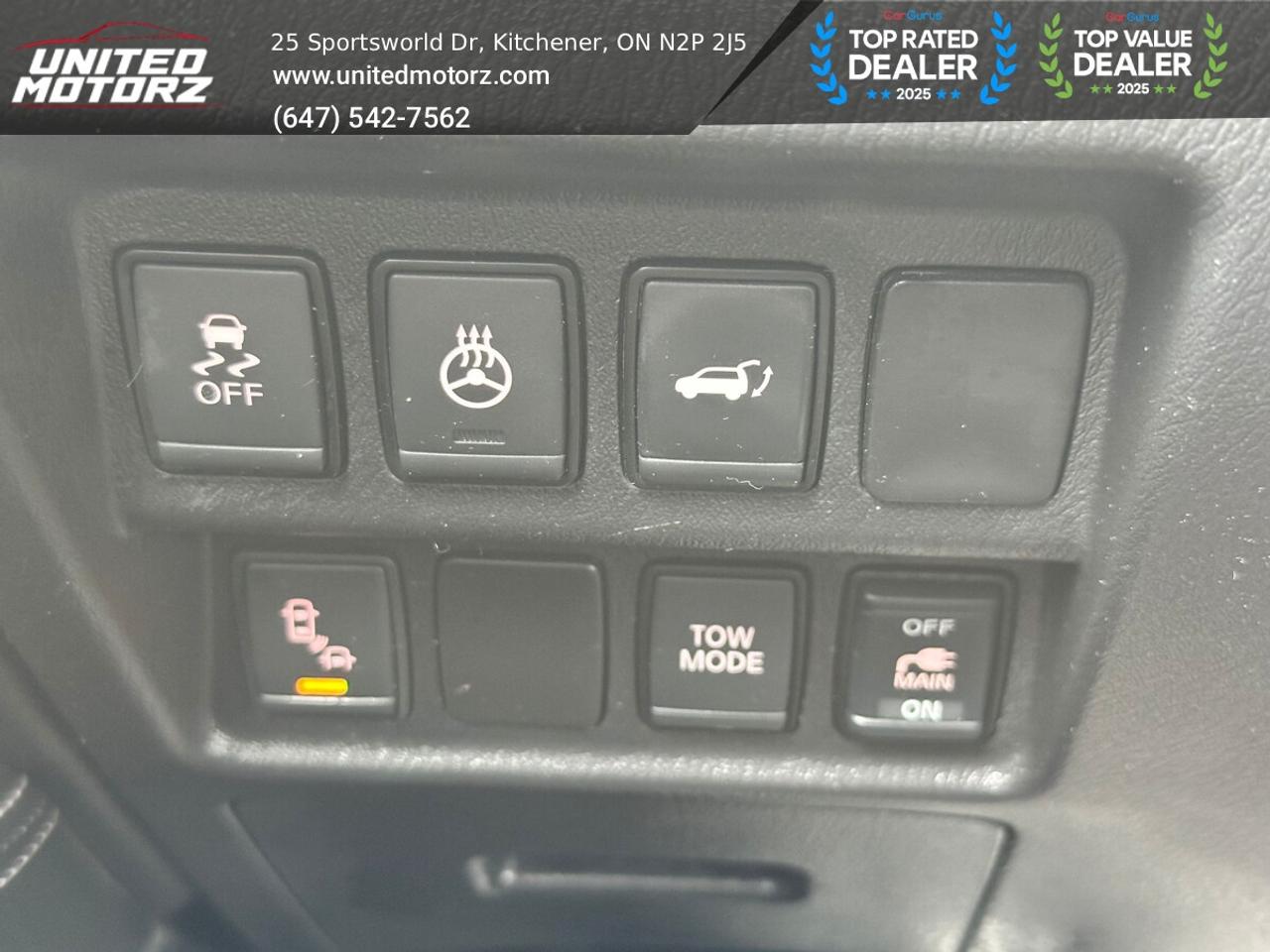 2018 Nissan Pathfinder Platinum~NO ACCIDENTS~ ONE OWNER~ Photo