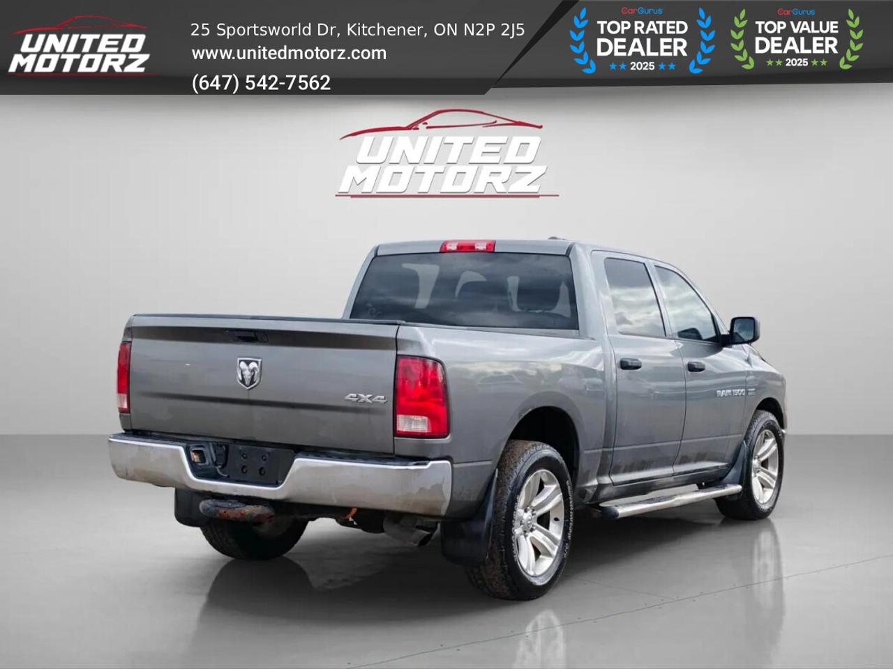 2012 RAM 1500 ST Hemi V8 5.7L Crew Cab~ Photo4