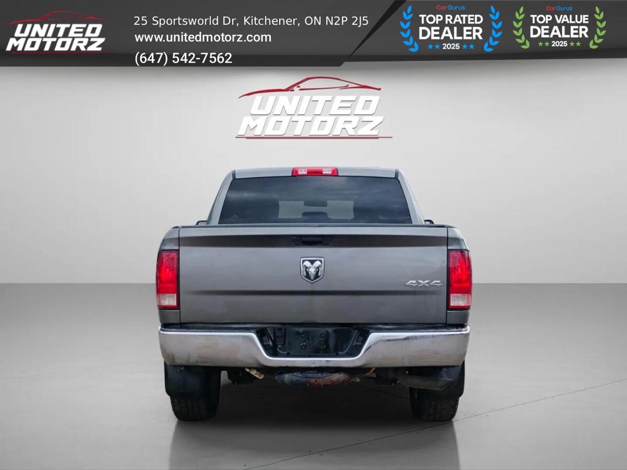 2012 RAM 1500 ST Hemi V8 5.7L Crew Cab~ Photo