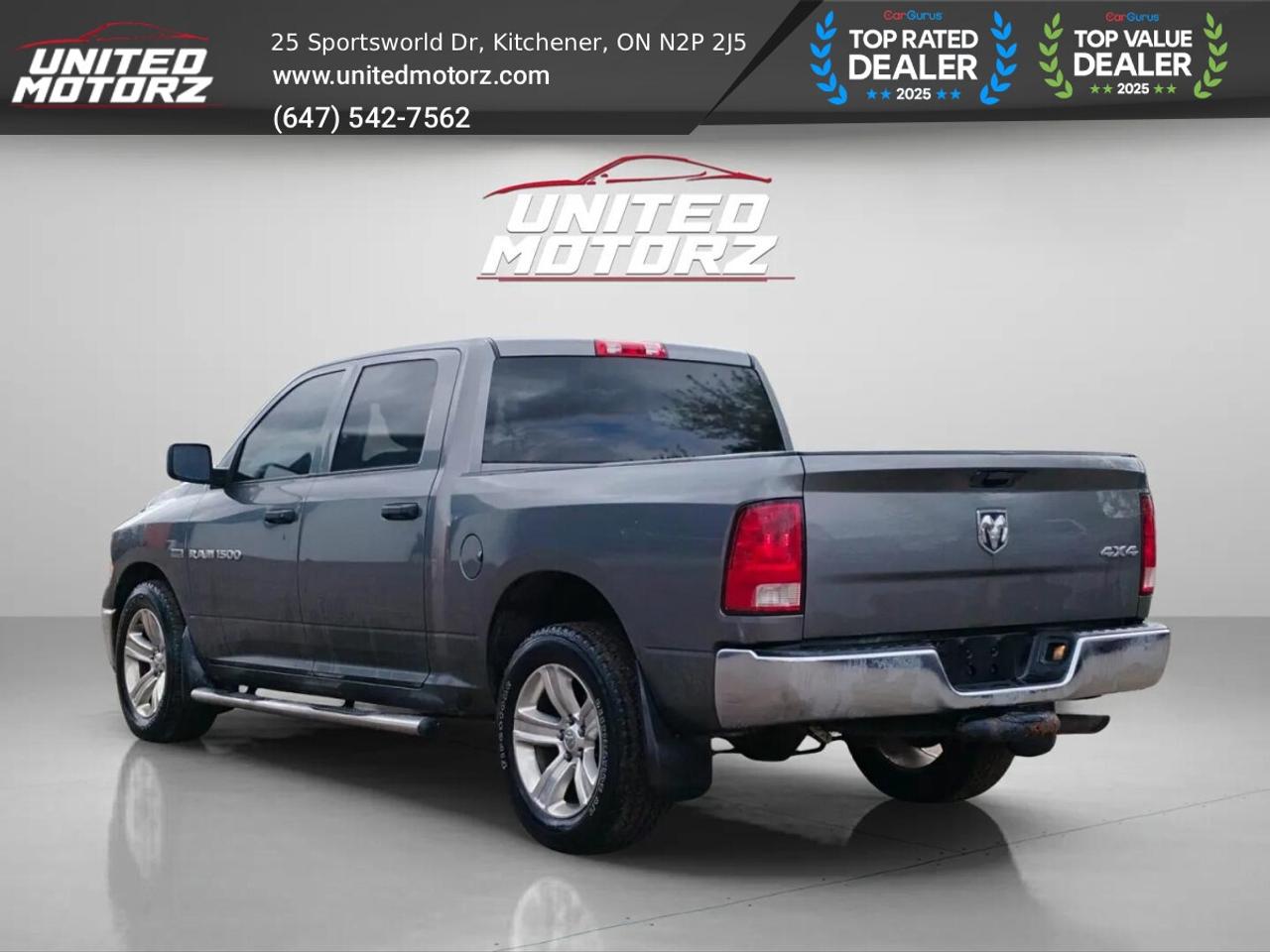2012 RAM 1500 ST Hemi V8 5.7L Crew Cab~ Photo