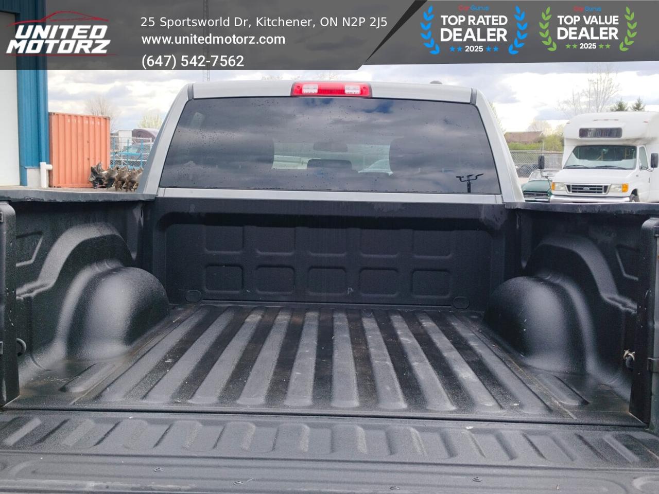 2012 RAM 1500 ST Hemi V8 5.7L Crew Cab~ Photo