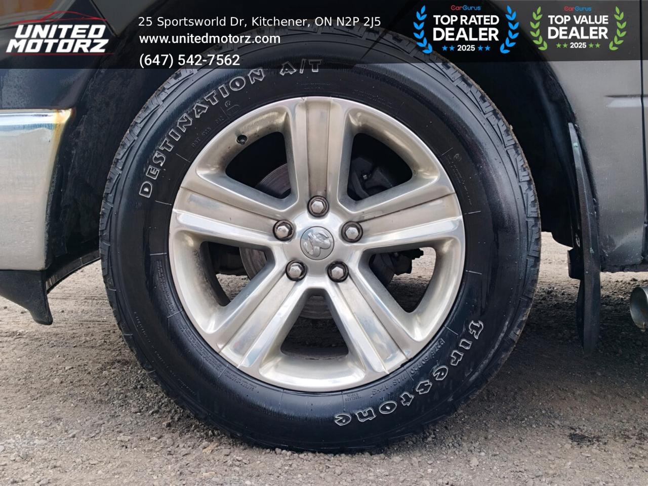 2012 RAM 1500 ST Hemi V8 5.7L Crew Cab~ Photo