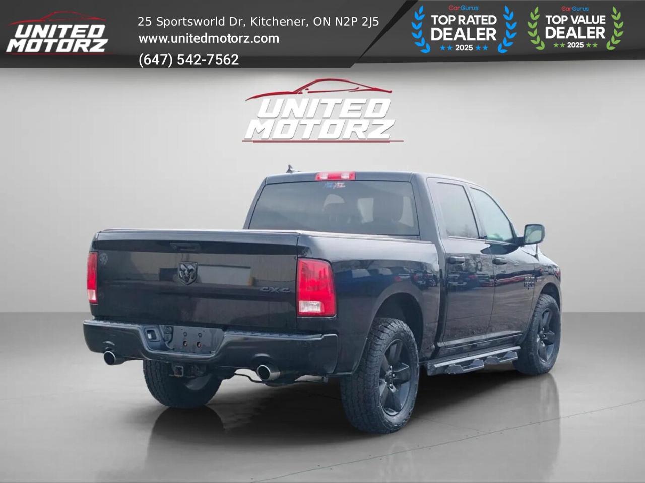 2019 RAM 1500 Classic Classic Express Crew Cab 5.7L Hemi V8 5'7" Box~CER Photo4
