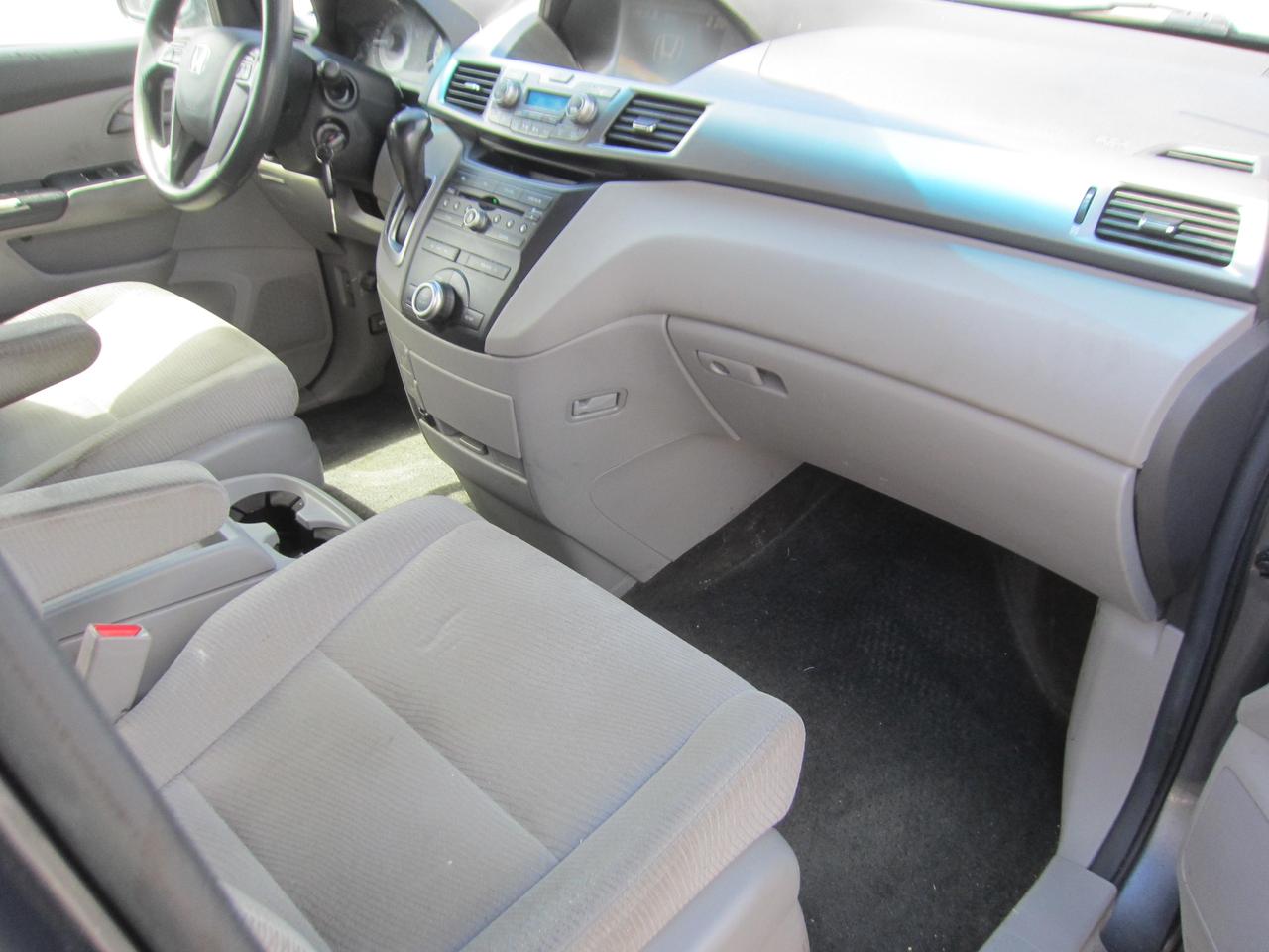 2012 Honda Odyssey EX Photo