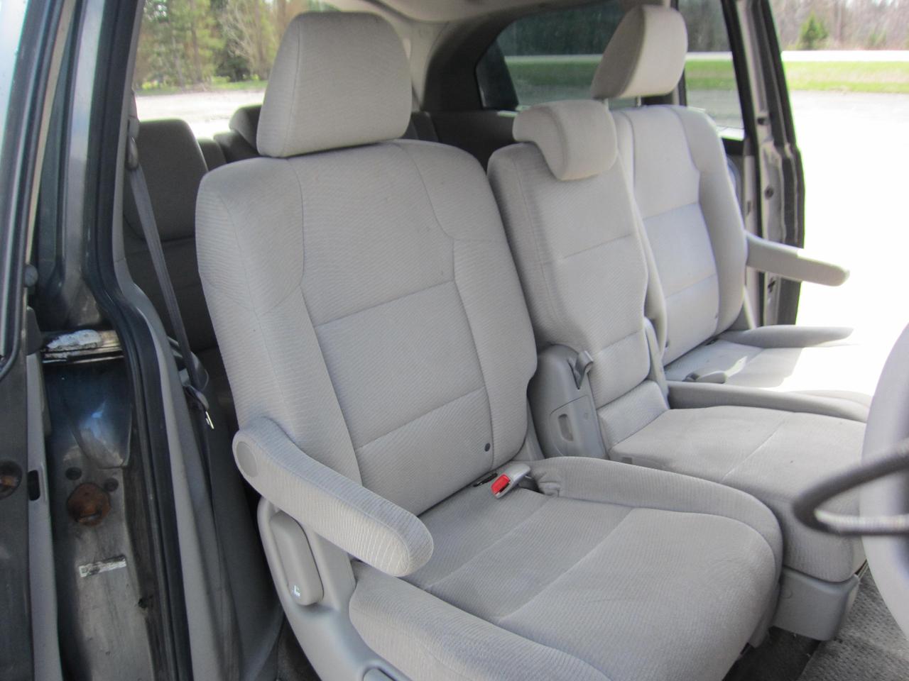2012 Honda Odyssey EX Photo