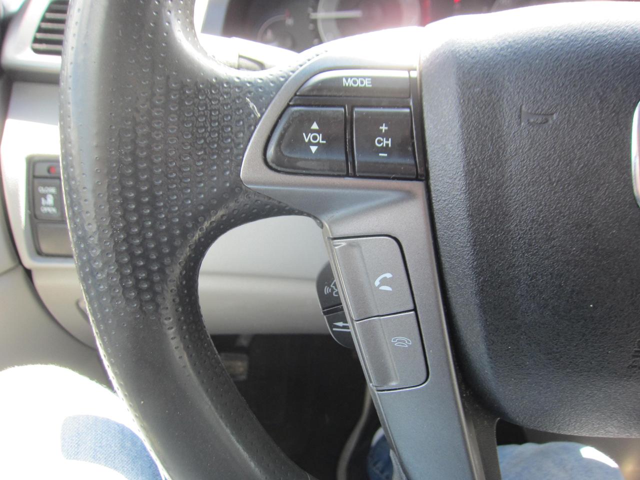 2012 Honda Odyssey EX Photo