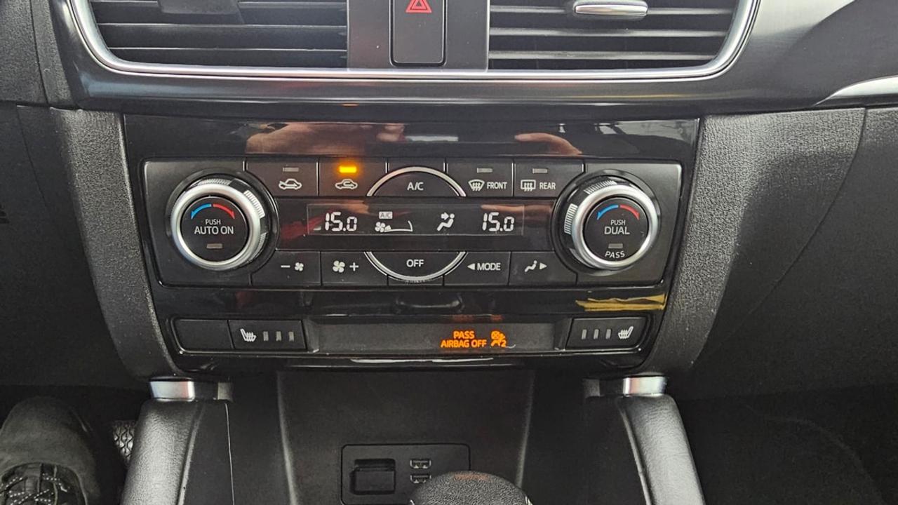 2016 Mazda CX-5 GT Photo