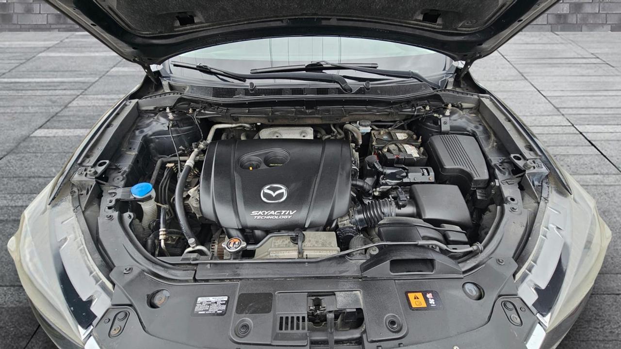 2016 Mazda CX-5 GT Photo