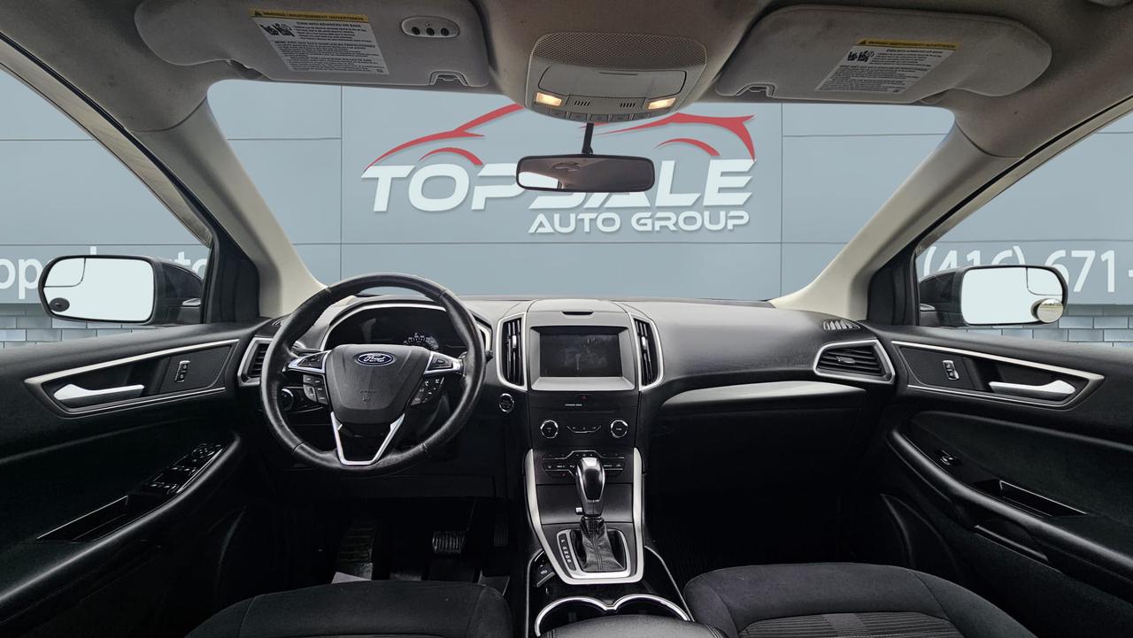 2018 Ford Edge SEL Photo