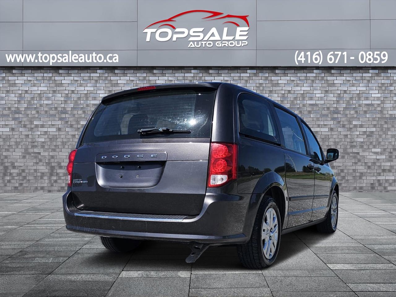 2017 Dodge Grand Caravan CANADA VALUE PACKAGE Photo4