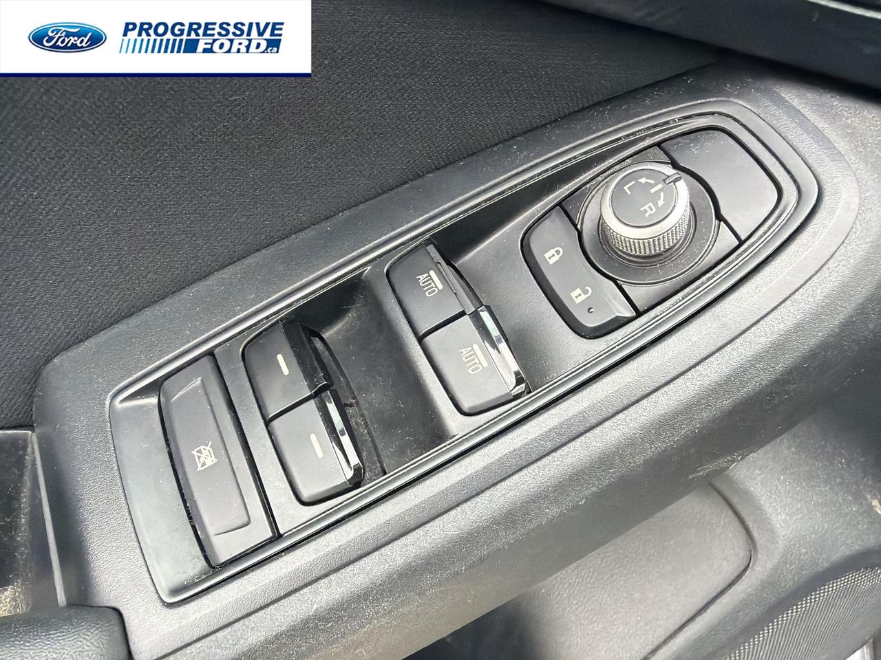 2018 Subaru Impreza Touring (CVT) 4dr Sedan Photo