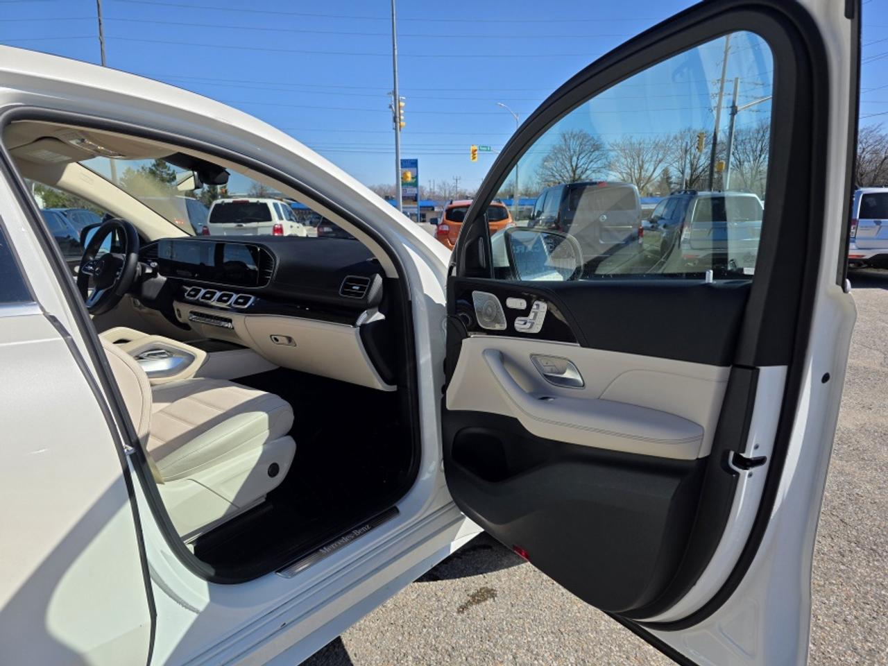 2022 Mercedes-Benz GLE LOADED!! GLE 450 4MATIC | 1 OWNER | CLEAN CARFAX Photo