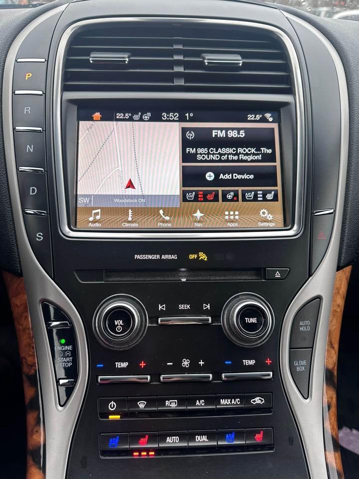 2017 Lincoln MKX Reserve Photo