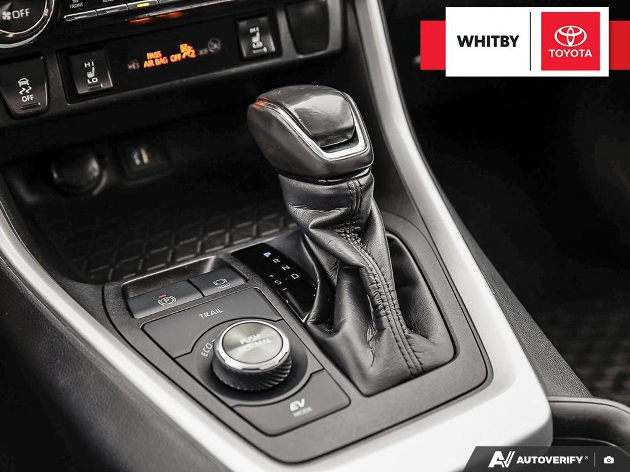 2023 Toyota RAV4 Hybrid XSE 2.5L Photo