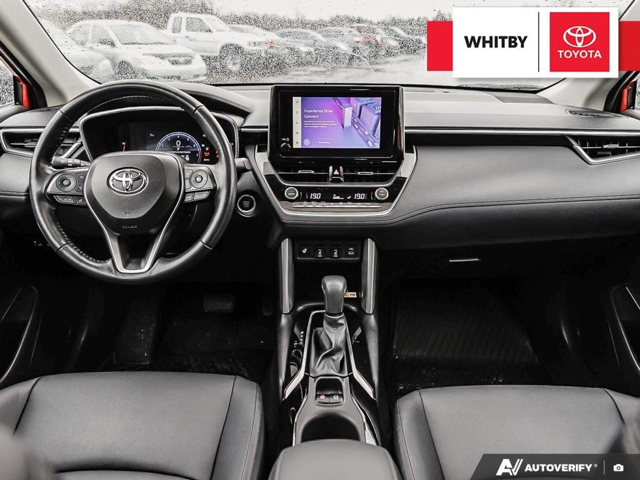 2023 Toyota Corolla Cross XLE 2.0L Photo
